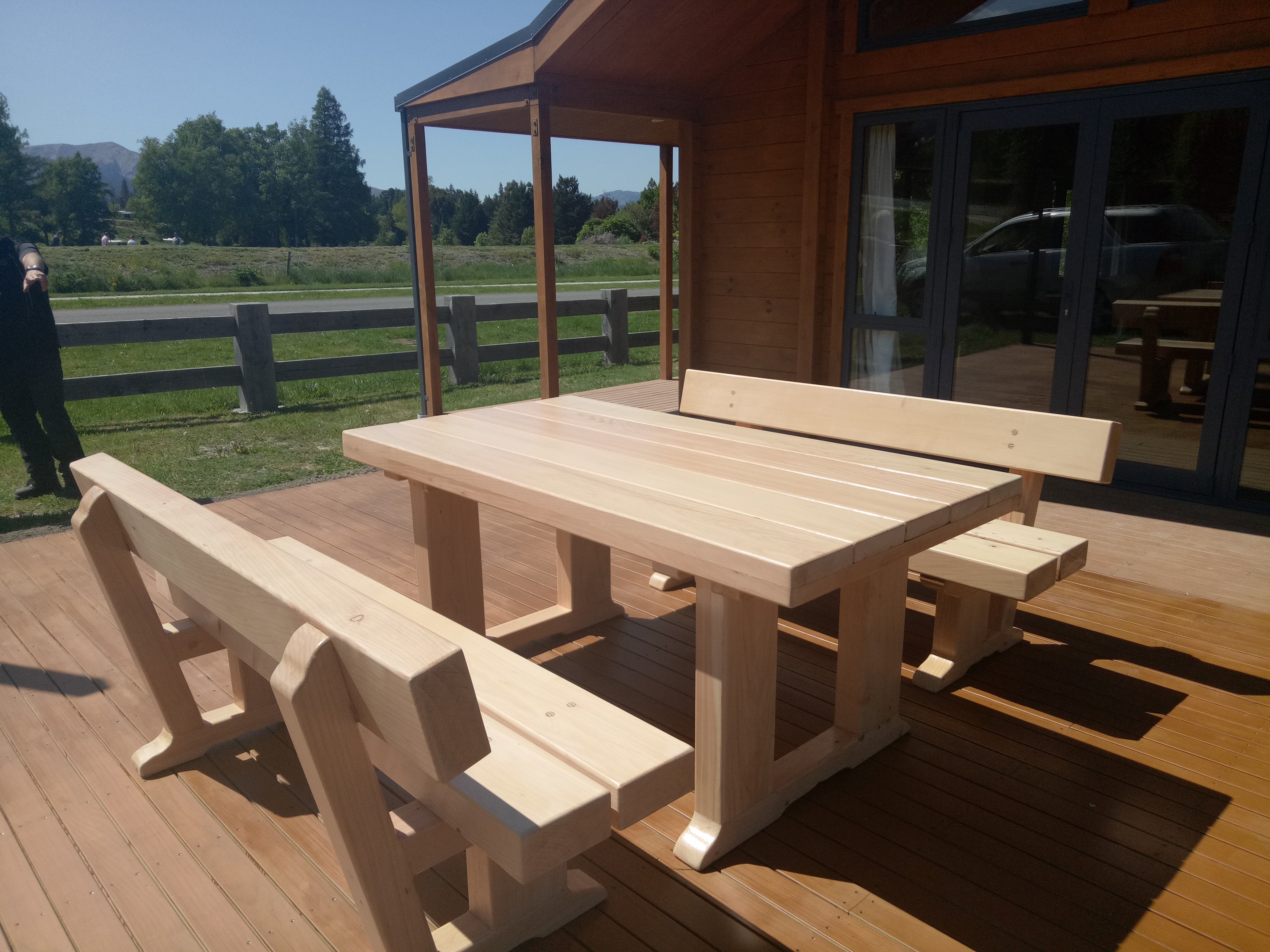 Ceaser Table Caesar L table – Apollo Outdoor Furniture